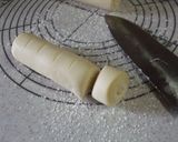 A picture of step 5 of Chestnut Pie Made With Chestnuts In Syrup In Their Inner Skins.