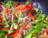 A picture of step 4 of Our Delicious Korean-style Japchae.