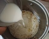 A picture of step 3 of Cream of mushroom soup.
