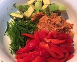 A picture of step 2 of Chilli Halloumi and Tuna Salad.