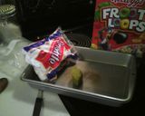 A picture of step 5 of Froot loop edibles.