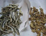 A picture of step 4 of Tazukuri with Walnuts.