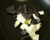 A picture of step 2 of Choco Flake Bar.