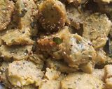 A picture of step 4 of Jowar muthia.