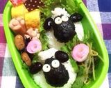 A picture of step 7 of Shaun the Sheep Bento.