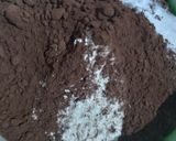 Foto langkah ke 3 dari resep Cupcake Coklat Lembut.