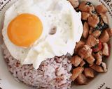 รูปขั้นตอนการทำที่ 11 ของ กะเพราไก่ไข่ลาวา