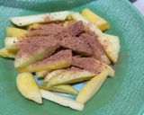 Foto langkah ke 3 dari resep Rujak Mangga Cabe Bubuk.