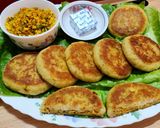 A picture of step 14 of Cheesy Paneer Potato Pancake.
