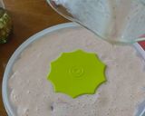 Foto del paso 8 de la receta: Gelatina de queso. Sabor fresa