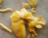 A picture of step 1 of Honeydew Melon & Mango Smoothie.