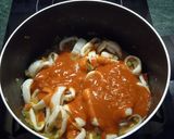 Foto del paso 5 de la receta: Guiso de papas con calamares