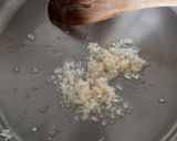 Foto del paso 1 de la receta: Pollo entre rejas