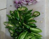 Foto langkah ke 2 dari resep Pindang Tongkol Cabe Ijo.