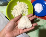 Foto langkah ke 2 dari resep Onigiri praktis.