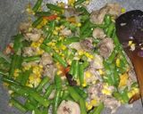 Foto langkah ke 6 dari resep Tumis Jagung Ayam Buncis.