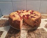 Foto del paso 9 de la receta: Bizcochuelo de reyes con crema pastelera y membrillo