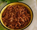 عکس مرحله 3 از دستور تخمه خربزه بوداده نمکی