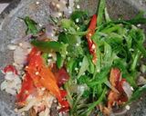 Foto langkah ke 2 dari resep Ayam Goreng Sambal Kucai.