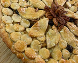 Foto del paso 9 de la receta: Tarta de manzana con nueces y pasas