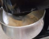 Foto langkah ke 3 dari resep Donat Kentang Bunga.
