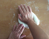 Foto del paso 3 de la receta: Masa de pizza SIN GLUTEN