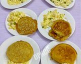 A picture of step 2 of Scrambled Eggs With Fluffy Pancakes.