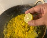 A picture of step 3 of Lilva beans aloo subji.