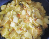 Foto del paso 3 de la receta: Tortilla de patatas