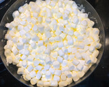 Hình bước làm 2 của món Kẹo nougat (kẹo hạnh phúc)