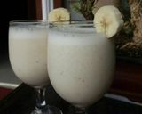Foto langkah ke 3 dari resep Yogurt Banana milkshake.