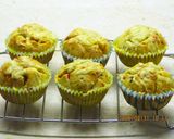 Zöldséges, kolbászos muffin recept fázis 3 fotója