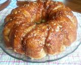 A picture of step 3 of STICKY BUN BREAFAST RING.