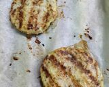 A picture of step 3 of Awadhi Gobi Bun Burger.