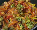 A picture of step 3 of Wheat spaghetti with a healthy twist.