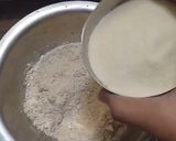 A picture of step 2 of Oats Uttapam.