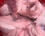 Hình bước làm 2 của món Măng khô hầm chân giò