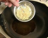 A picture of step 3 of Garlic Butter Cream Chicken.