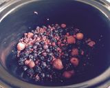 A picture of step 1 of Crisp Berry Cobbler.