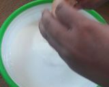 Foto langkah ke 4 dari resep Bolu gulung roti tawar.