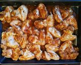 Csípős-mézes BBQ csirkeszárnyak, fokhagymás bulgurral recept fázis 3 fotója