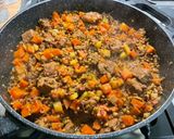 Une image de l'étape 25 de Lentilles Vertes au Veau, Carottes, Tomates et Ananas.