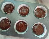A picture of step 5 of Oreo muffins.