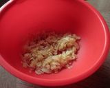A picture of step 1 of Hijiki Seaweed Teriyaki Hamburger Steaks.
