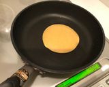 Hình bước làm 4 của món Bánh nướng chảo (pancake) cho bé