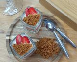 Une image de l'étape 3 de 🫜Verrine fraise spéculoos skyr.