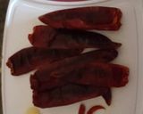 Foto del paso 5 de la receta: Gorditas rellenas de papas en salsa roja