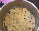 A picture of step 3 of Rolo cookie cake.