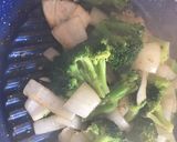 Foto del paso 2 de la receta: Ensalada de brócoli asado. 100% libre de grasa