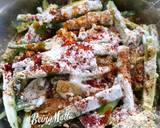 Airfried Punjabi Kurkuri Bhindi recipe step 2 photo